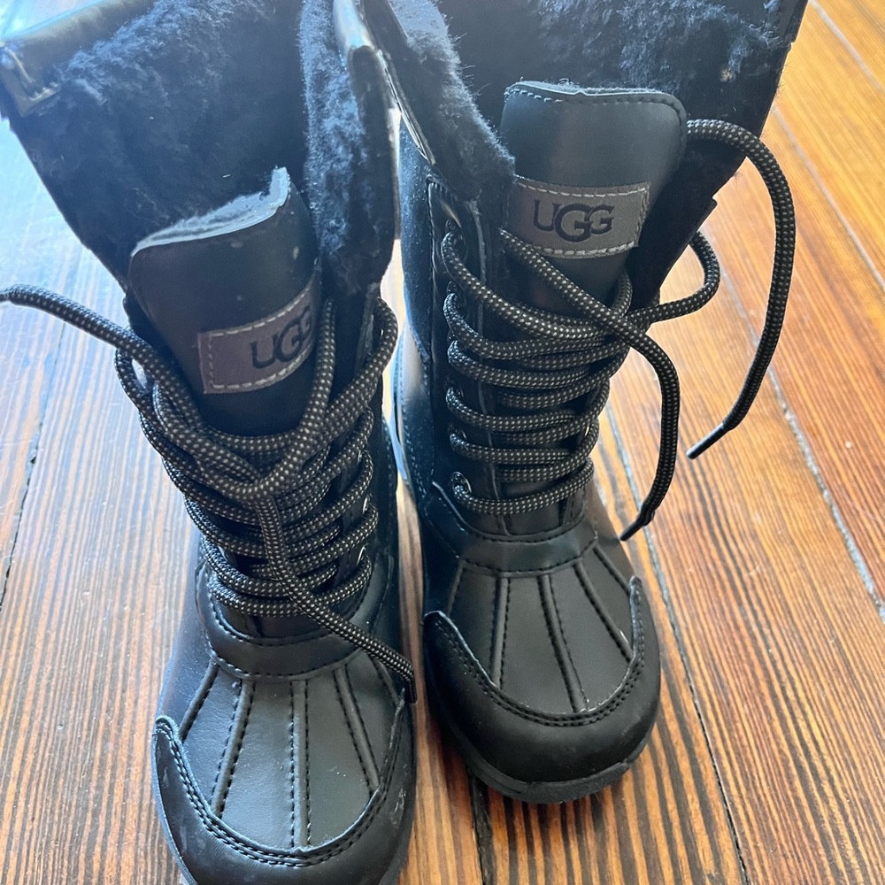 Black ugg toddler girl lace up boots